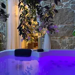 Holiday home Encanto Casa Com Jacuzzi Open Space Castelo Branco Tinalhas