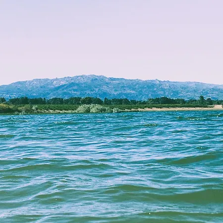 Encanto Casa Com Jacuzzi Open Space Tinalhas