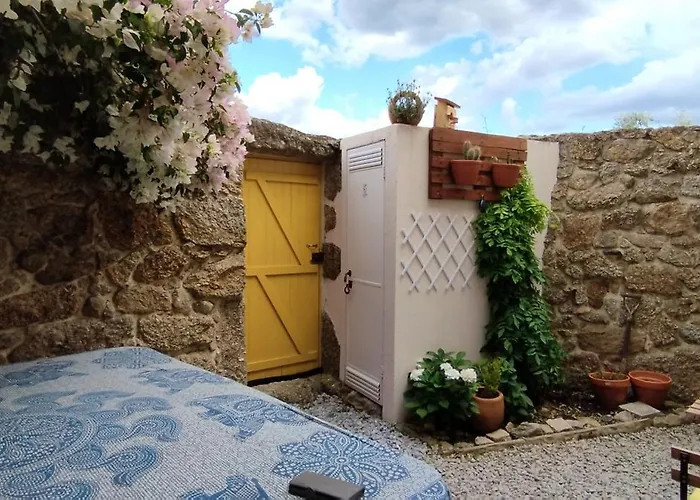 Feriehus Encanto Casa Com Jacuzzi Open Space Castelo Branco Tinalhas