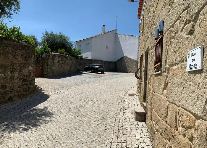 Feriehus Encanto Casa Com Jacuzzi Open Space Castelo Branco *